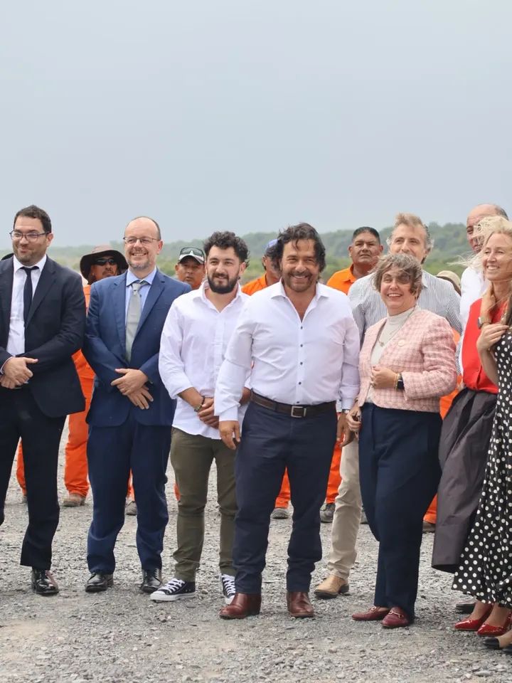 En Campo Quijano recibimos al gobernador Dr. Gustavo Sáenz.
